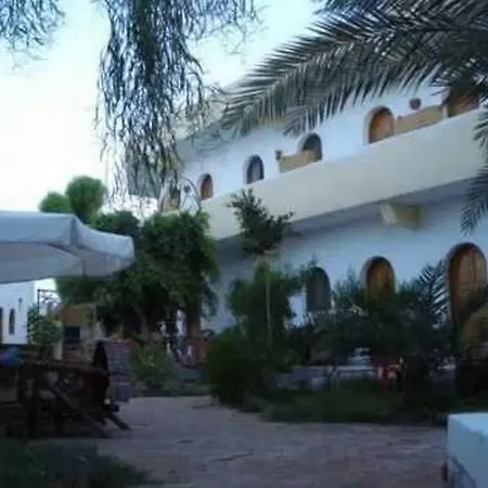 Golden Star Hotel